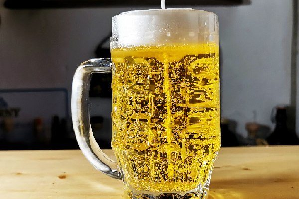 Bier Beer Pin Badge Einbecker Brauerei Flasche mit Glas
