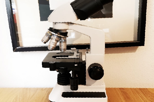 Bresser Mikroskop und HD Kamera