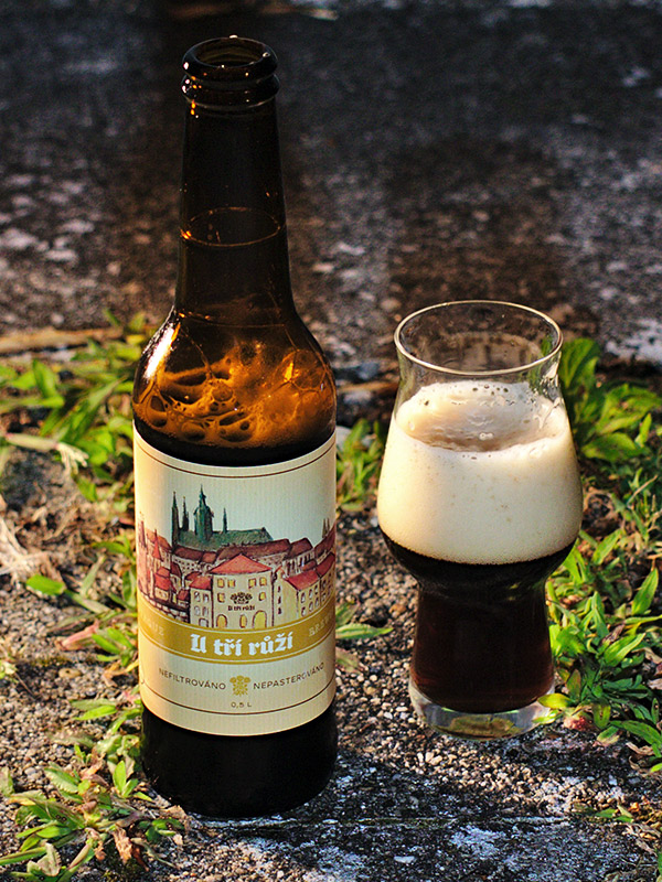 U Tří růží bavarian dunkel weiss